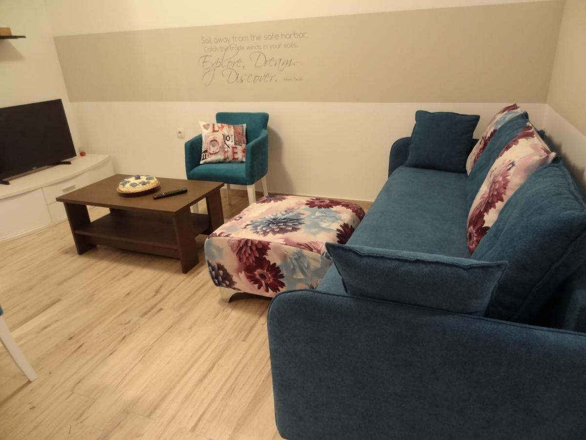 Lusyhouse Villa Пула Екстериор снимка