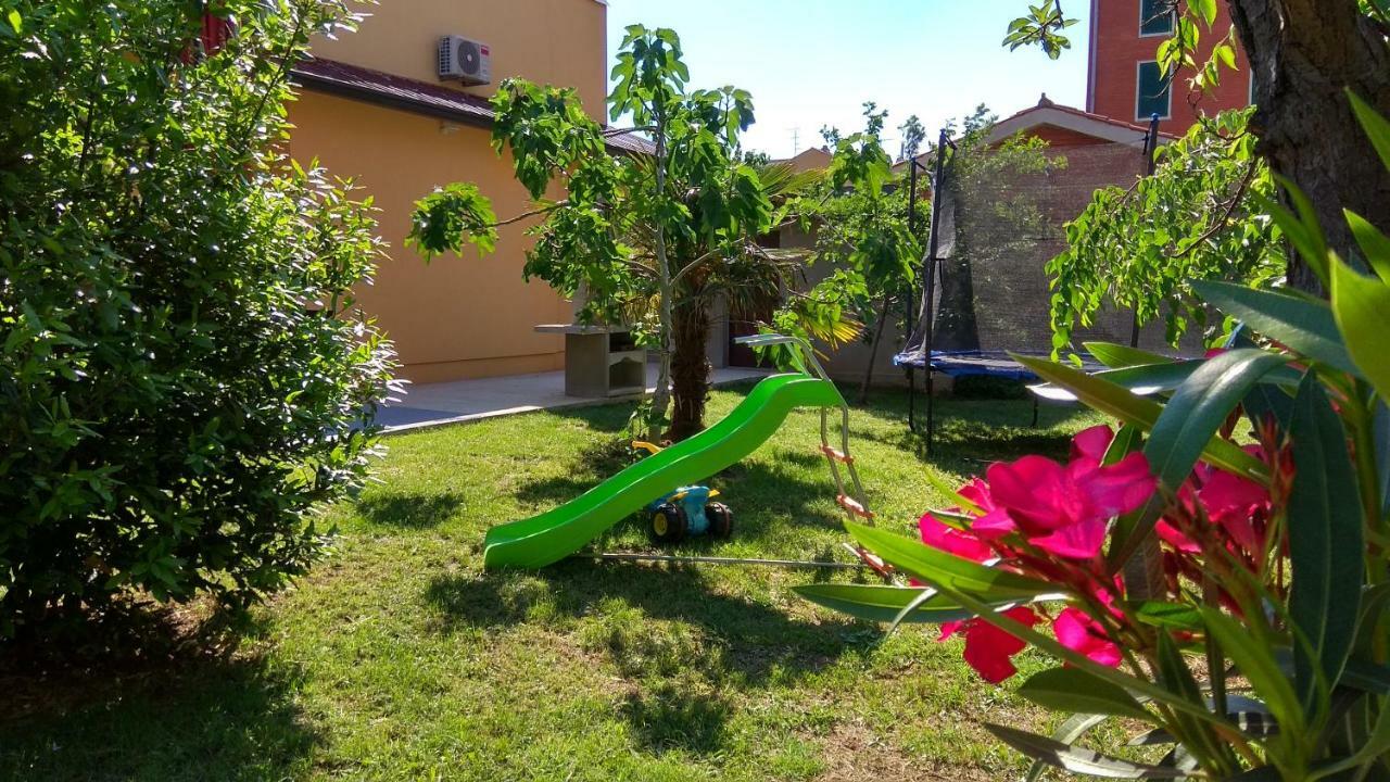 Lusyhouse Villa Пула Екстериор снимка